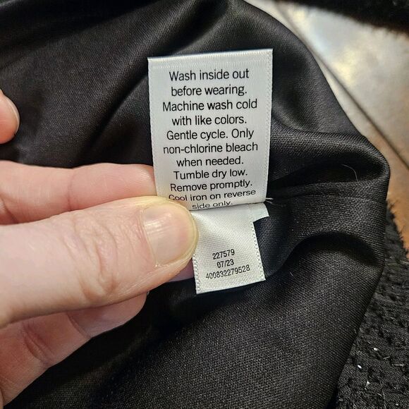 Nine West Blouse Small Black Metallic Long‎ Sleeve Keyhole Mock Neck Top Office - Picture 8 of 15